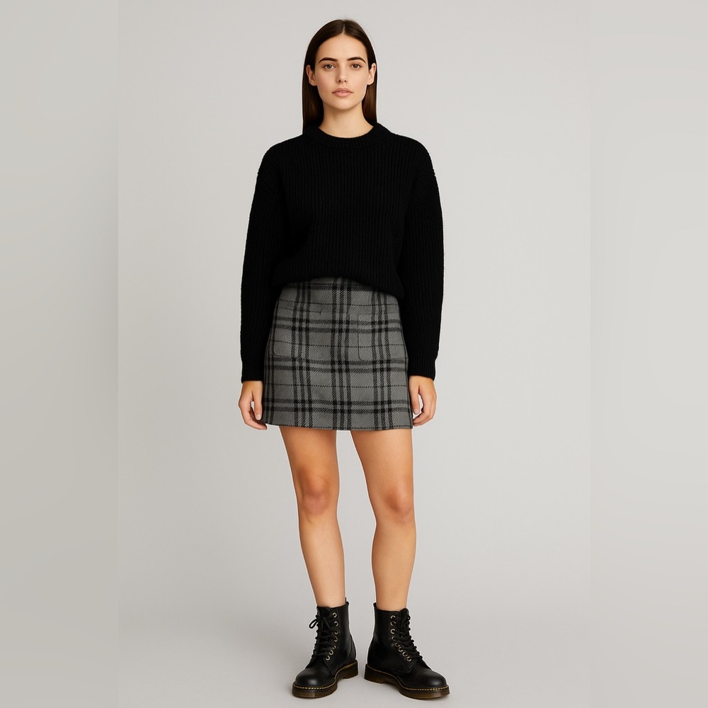 J.Crew Gray & Black Plaid Tweed Preppy A-Line Skirt Lined Front Pockets Size 6